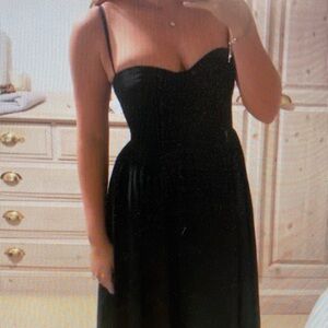 Elegant Black Strapless Dress